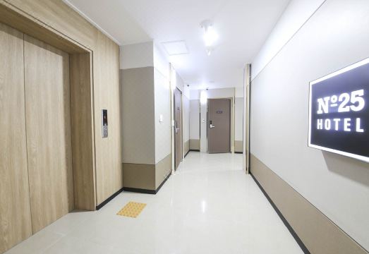 넘버25 청결한 객실