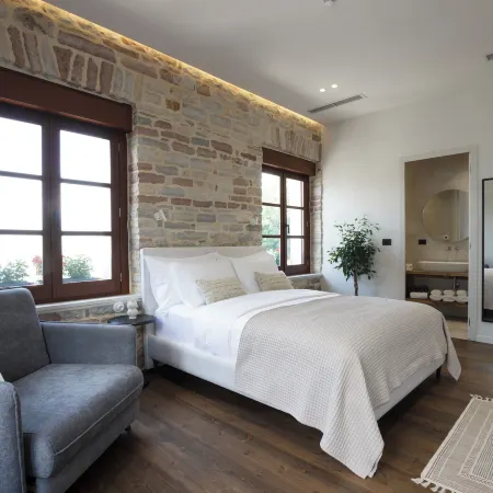 Stitch&Stone Suites
