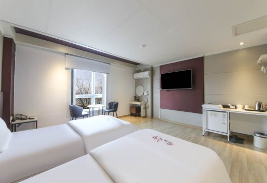 호텔춘향 객실 내부