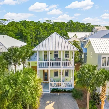 30A Blue Crab Cottage by Panhandle Getaways