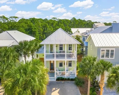 30A Blue Crab Cottage by Panhandle Getaways Hotels in Rosemary Beach