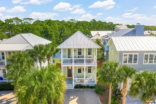 30A Blue Crab Cottage by Panhandle Getaways