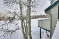 Eclectic Eagle-Vail Condo 2 Miles to Beaver Creek - Parvekkeita
