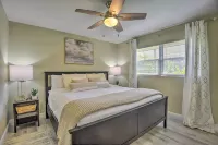 Cozy Sarasota Retreat - 3 Blocks to the Coast! - Spa