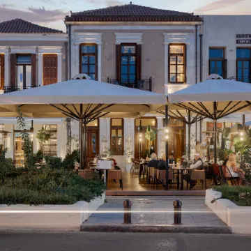 Civitas Suites Hotel