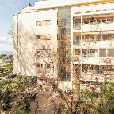 Apartment Oasis with Sea View Hotel Exterior