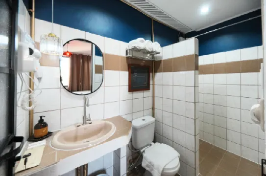 The Maximilian Hotel - Cebu