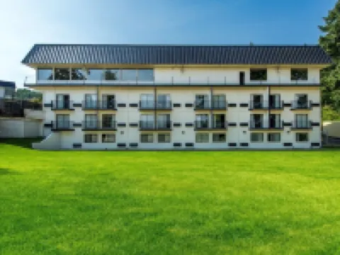 ออยสเตอร์ เบย์ อินน์แอนด์สวีทส์ โรงแรมในเบรเมอร์ตัน