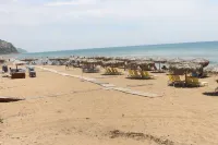 Pink House Socrates Corfu Beachside Retreats - Pet friendly