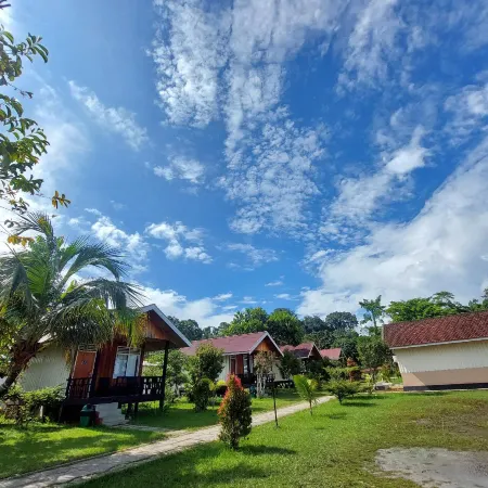 Siuri Cottages