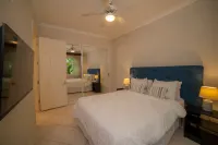 Colina 8F 2 bdr Garden View in Los Suenos - Parkering