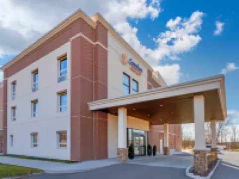 Comfort Suites Central Valley Hotels in Orange County
