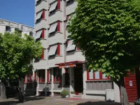 Park Hotel Meublé Hotels near Basilica of Saint Abundius