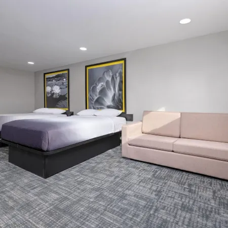 Super 8 by Wyndham Lubbock Airport