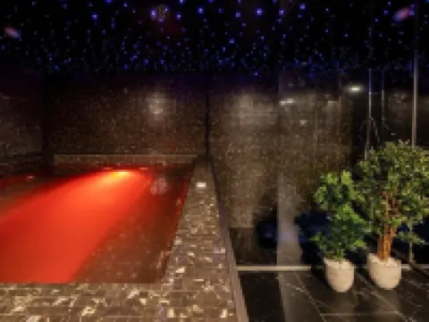 ザラ シャレー ブランのホテル