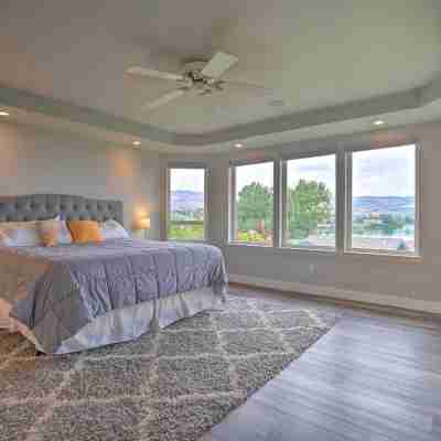 Manson Villa w/ Hot Tub ~ 1 Mi to Wineries! Rooms