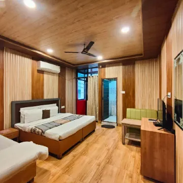 The Mountain View Tapovan