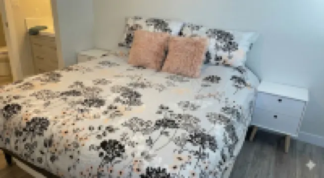 ペントハウス MW コートネイのホテル