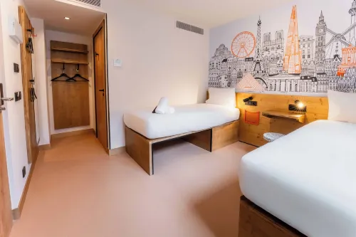 easyHotel Valencia Ciutat Vella
