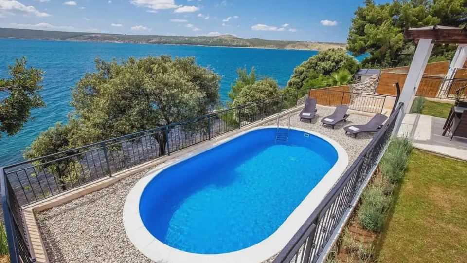 Villa Sadic Nearby Zadar - Crovillas