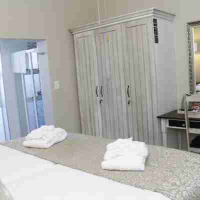 Grey Manor Guesthouse Rooms