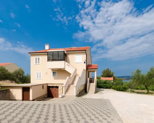 Apartment Mauro Hotels in Punat