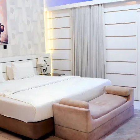 2020 HOTELS & APARTMENTS Wuye