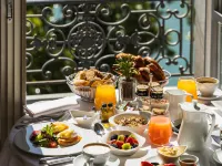 Boscolo Lyon Hotel & Spa Отели рядом с достопримечательностью «06. Парк-де-ла-Тет»