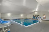 Comfort Inn & Suites Ocean Shores - Beach