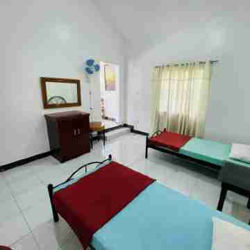 1193 Pinehall Farm Rizal Rooms