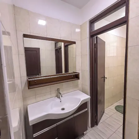 LuxeHomes