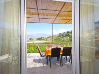 House Tonko Hotels in Postira