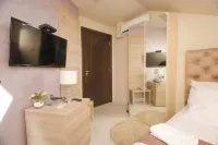 Decenija Hotel & Restaurant