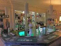 Colchester Boutique Hotel - bar