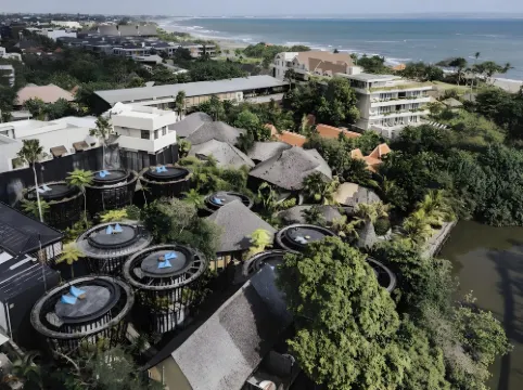 Canggu Cabana Beach Resort By Ini Vie Hospitality