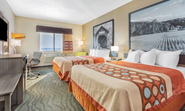 Super 8 by Wyndham Kokomo