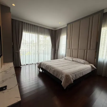 House near Suvarnabhumi Airport