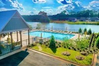Lots of amenities. Open Floor plan. Perfect for families and groups!