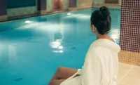 Camden Court Hotel - Pools