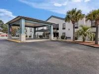 Quality Inn Surfside Myrtle Beach Hotels in Surfside Beach
