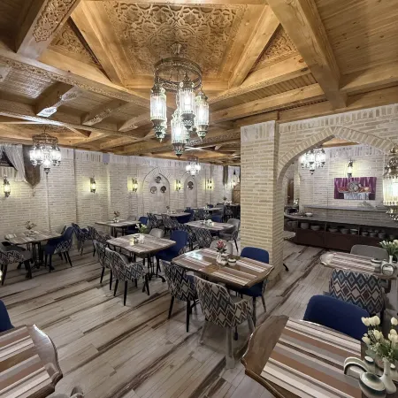 Mehrob Hotel Bukhara Отели рядом с достопримечательностью «Минарет Калон»
