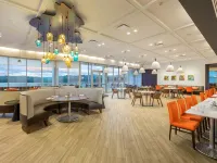 โรงแรมเดอะซัมมิท โรงแรมใกล้ออลต์พาร์ค
