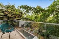 Chic Villa by Glam Homes
