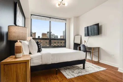 Boulevard Stays - River North - Apartments