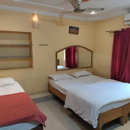 Gopi Guest House