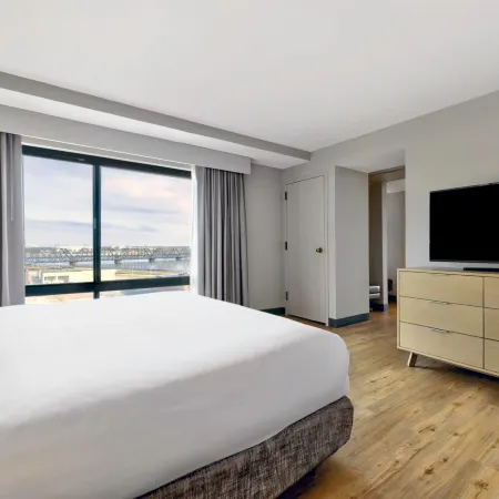 DoubleTree by Hilton Davenport