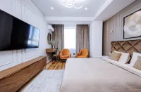 Oasis Vista Escape with Terrace