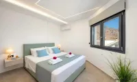 Southside Beach Suites
