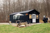 Casita: Near Wineries & Keuka Lake: 100"