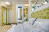 Golden Hotel